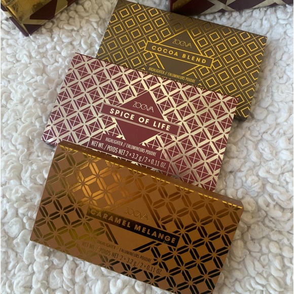 Zoeva Plasir Highlighter Palette Blush Cheek Set Vault Trio BNIB - Picture 11 of 14